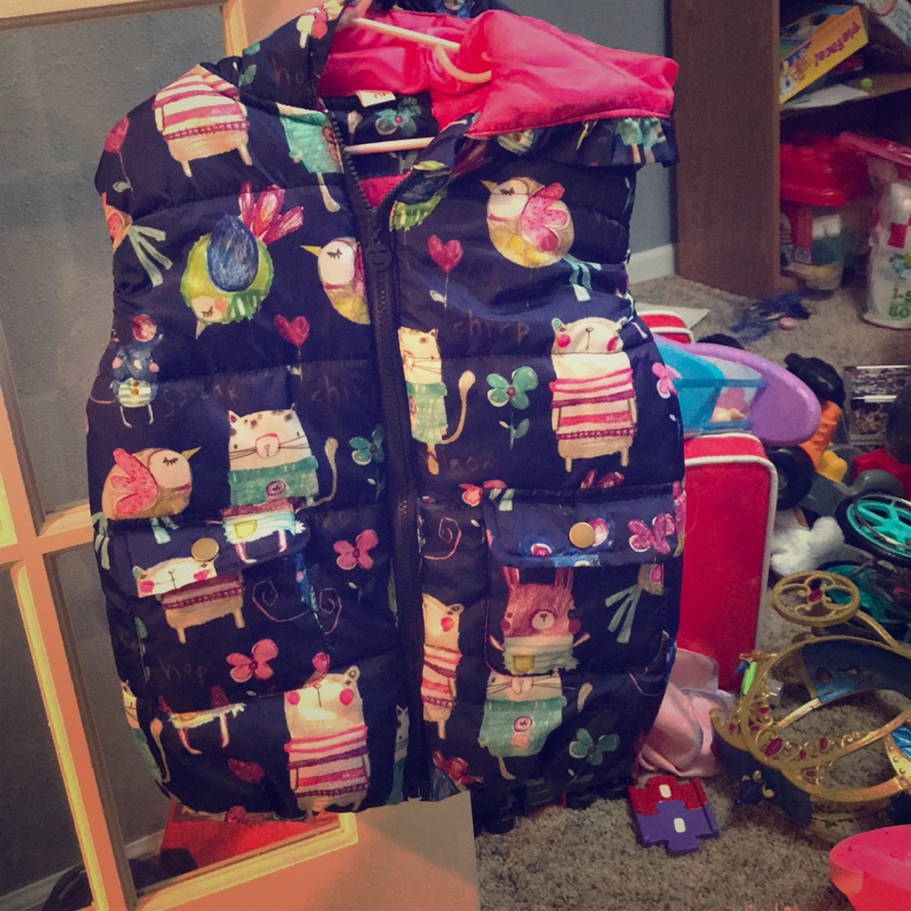 Girls puffy vest